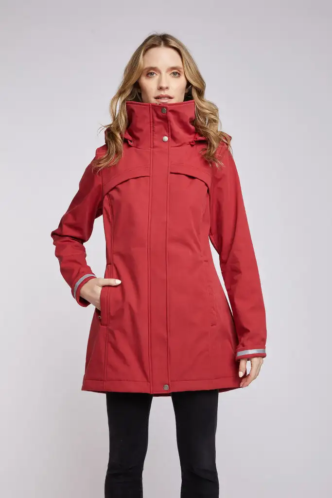 Hanna Ultimate Travel Jacket: Defy the Ordinary, Embrace the Extraordinary